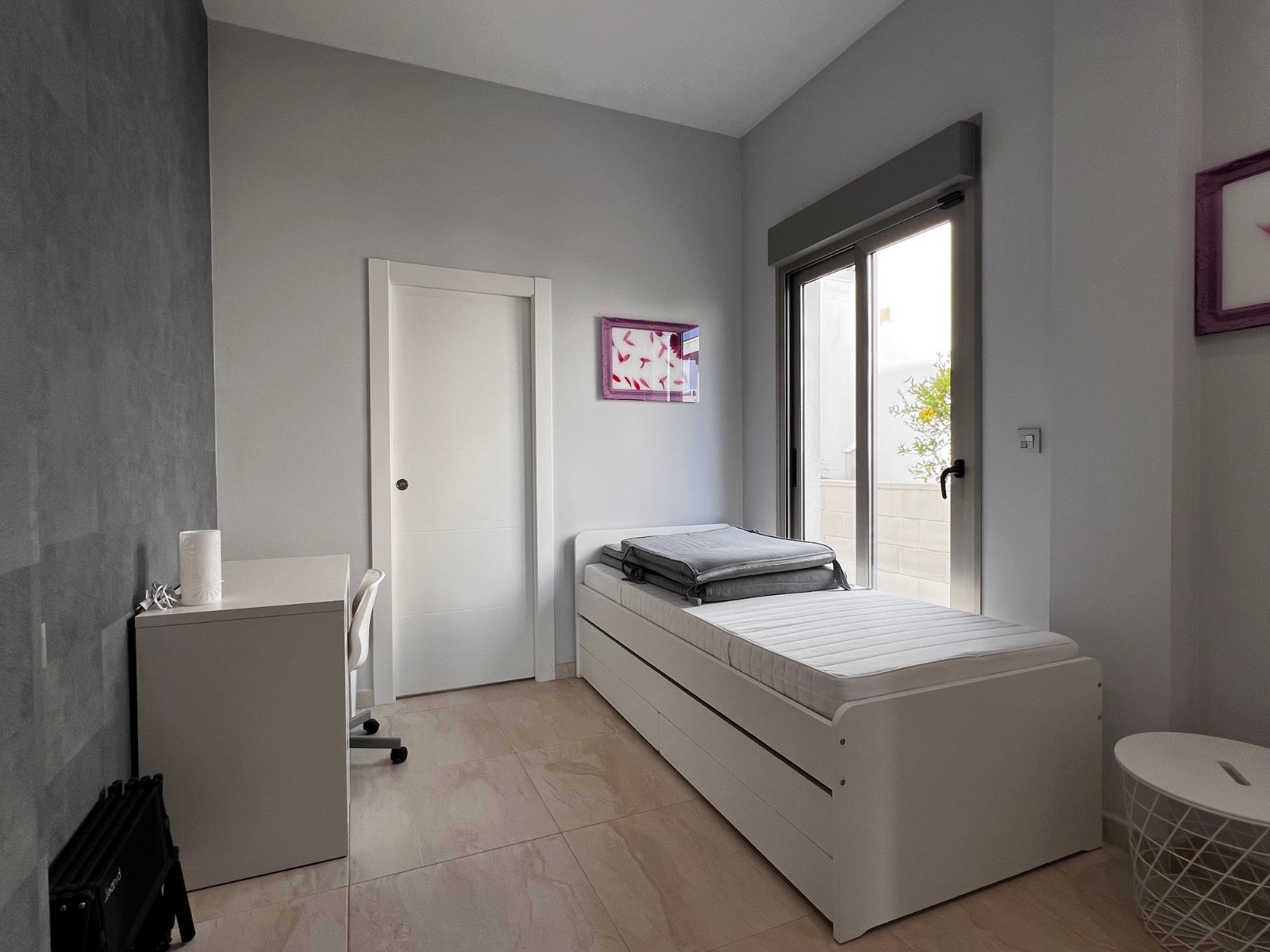 Master bedroom in villa for sale in Orihuela Costa