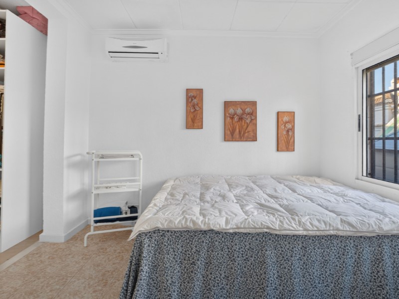 Living room in villa for sale in Torrevieja