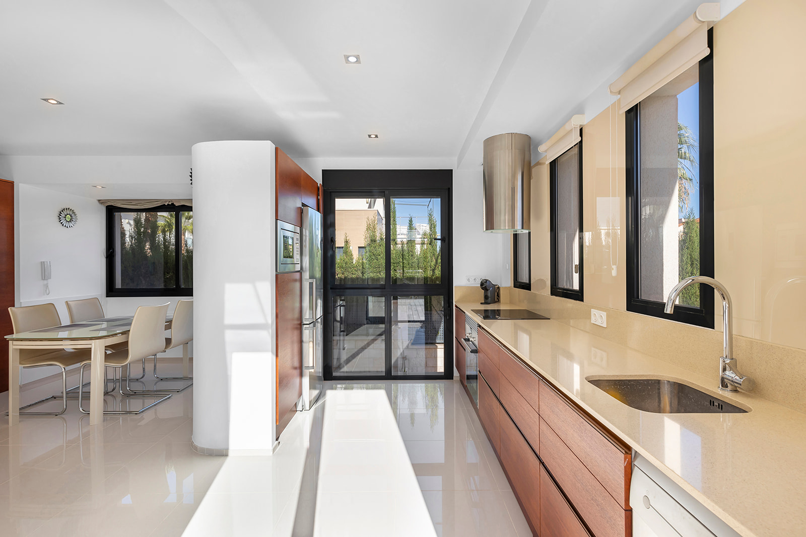 Master bedroom in villa for sale in Orihuela Costa