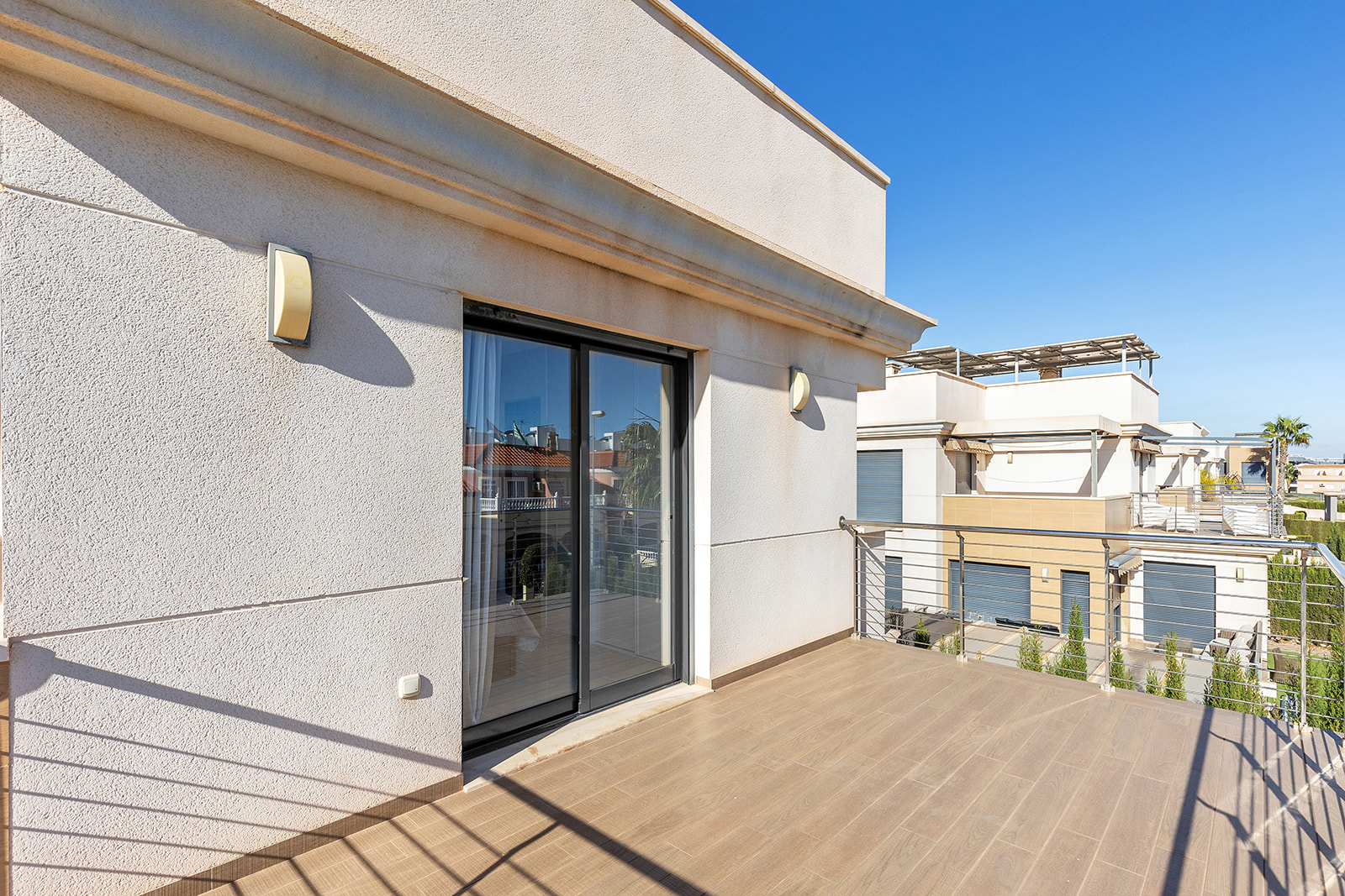 Dining area in villa for sale in Orihuela Costa
