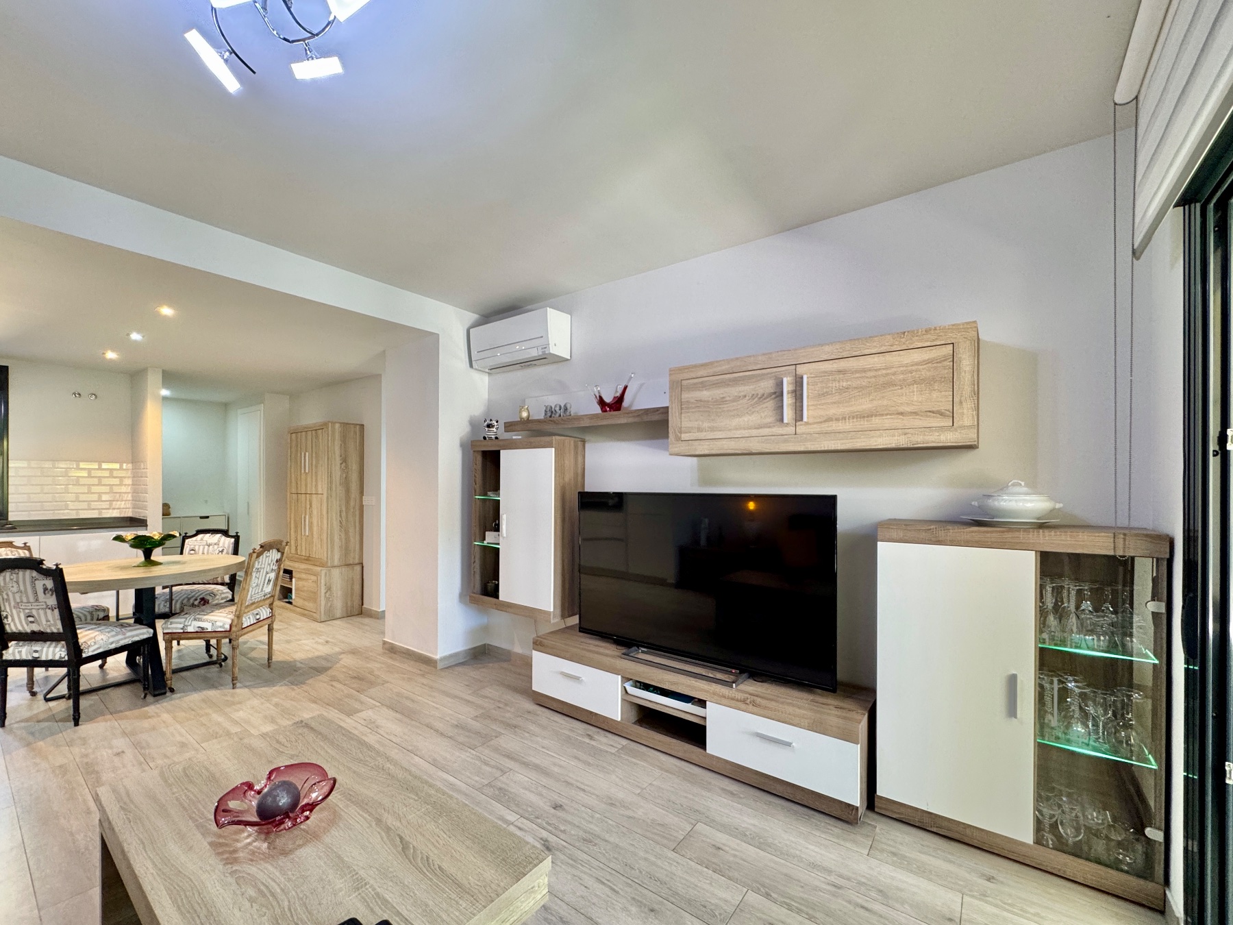 Terrace in apartment for sale in Villamartin