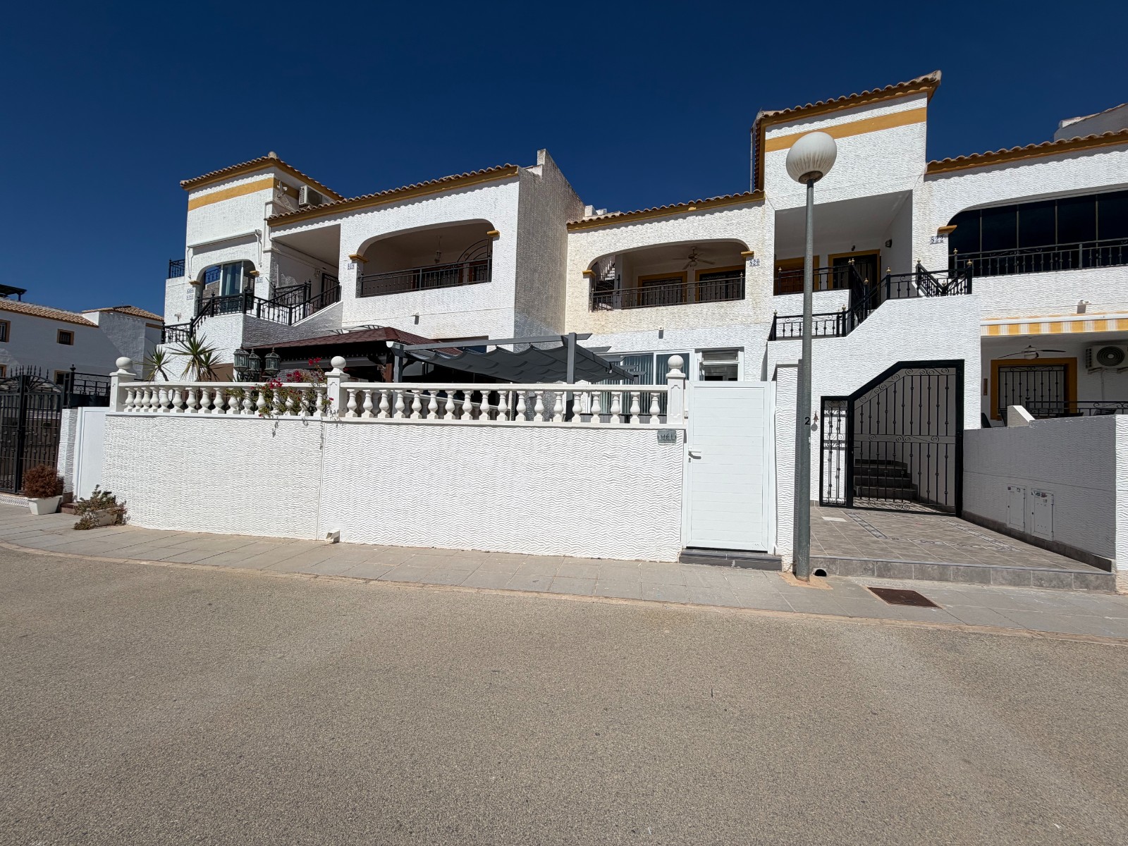Dining area in apartment for sale in Orihuela