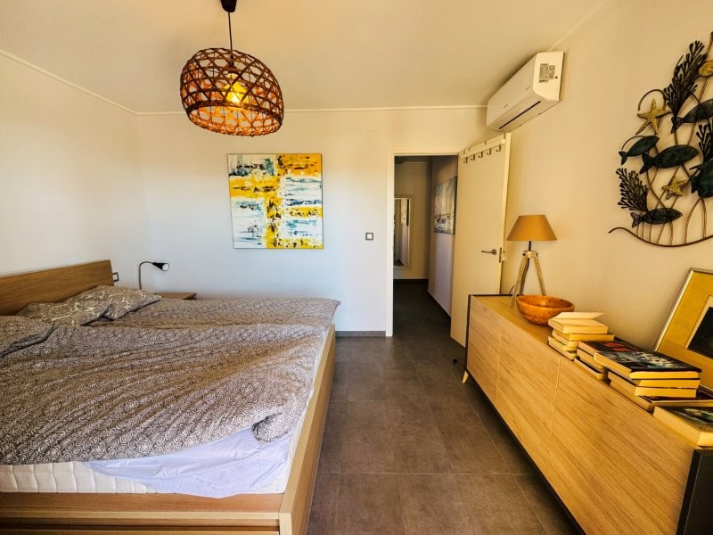 Master bedroom in apartment for sale in La Mata