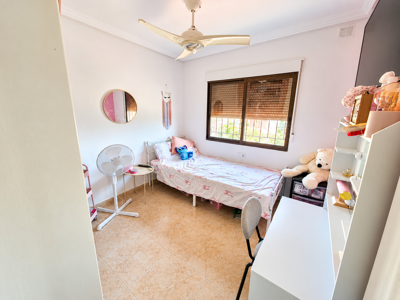 Garden in villa for sale in Villamartin