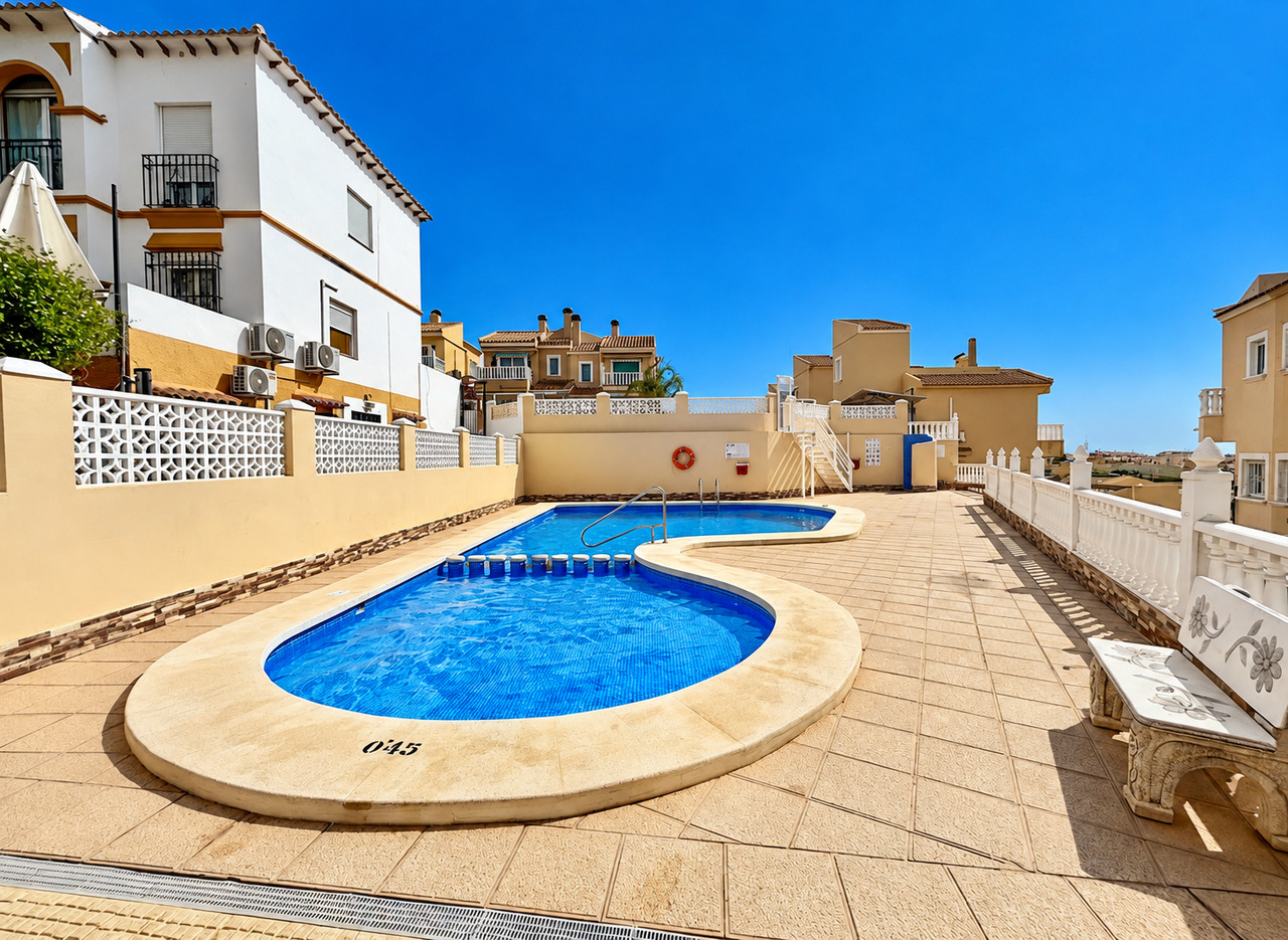 Living room in villa for sale in Villamartin