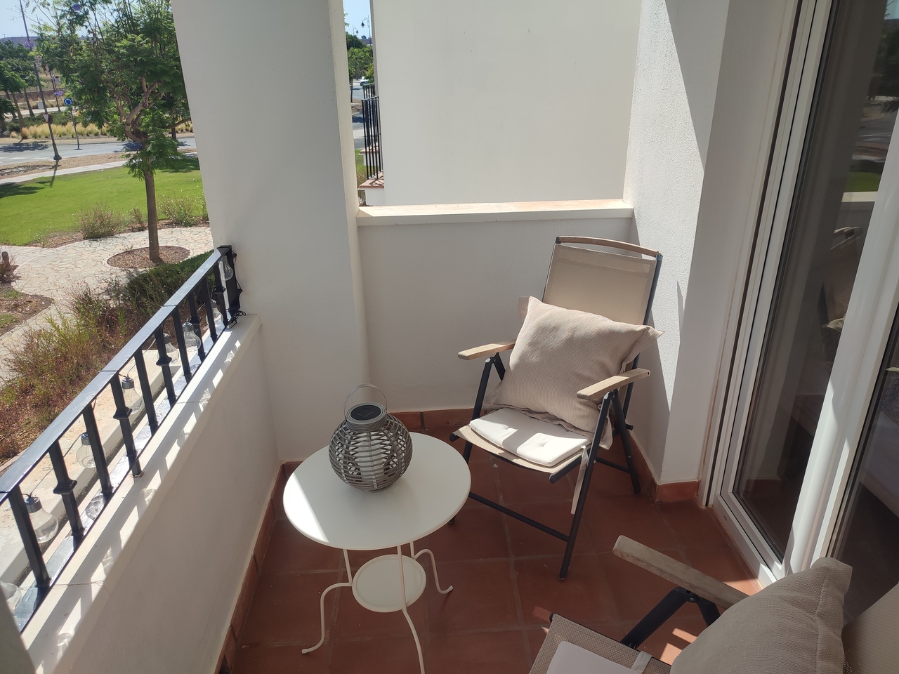 Garden in apartment for sale in Hacienda Riquelme Golf Resort