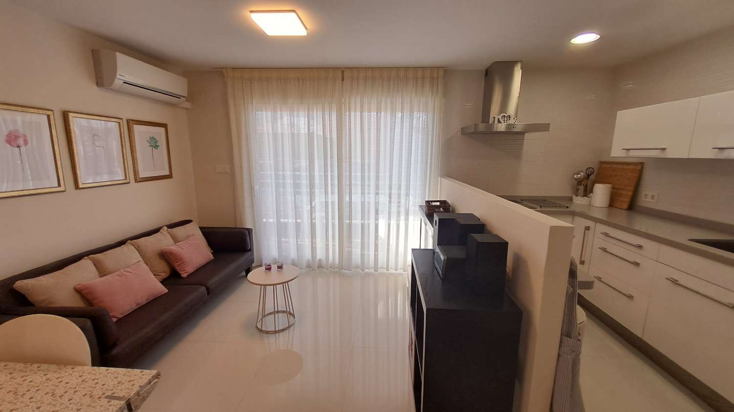 Terrace in apartment for sale in Calpe