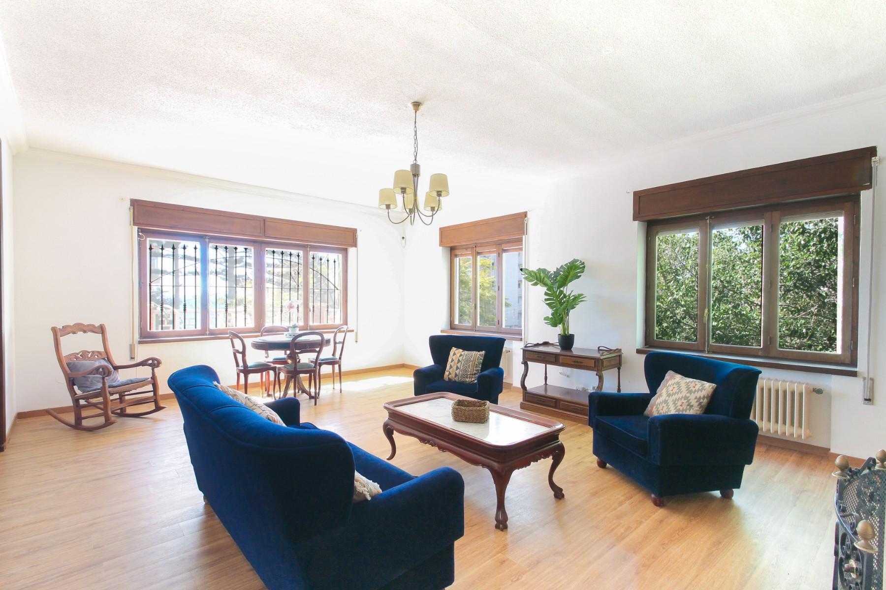 Master bedroom in villa for sale in El Campello