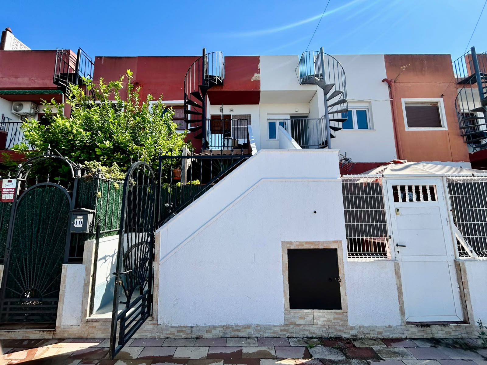 Terrace in apartment for sale in Torrevieja