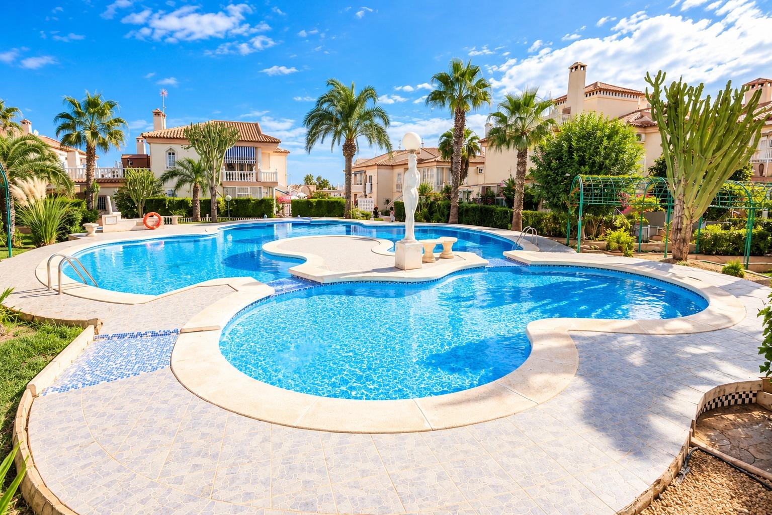 Pool area in apartment for sale in Torrevieja