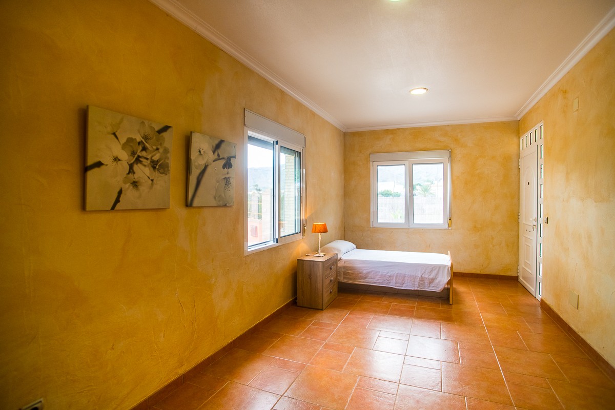 Bedroom in villa for sale in Orihuela