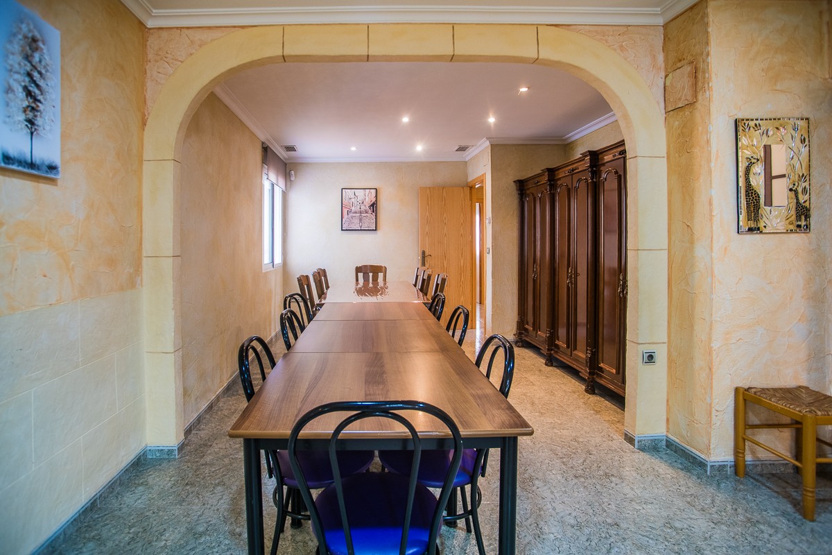 Garden in villa for sale in Orihuela