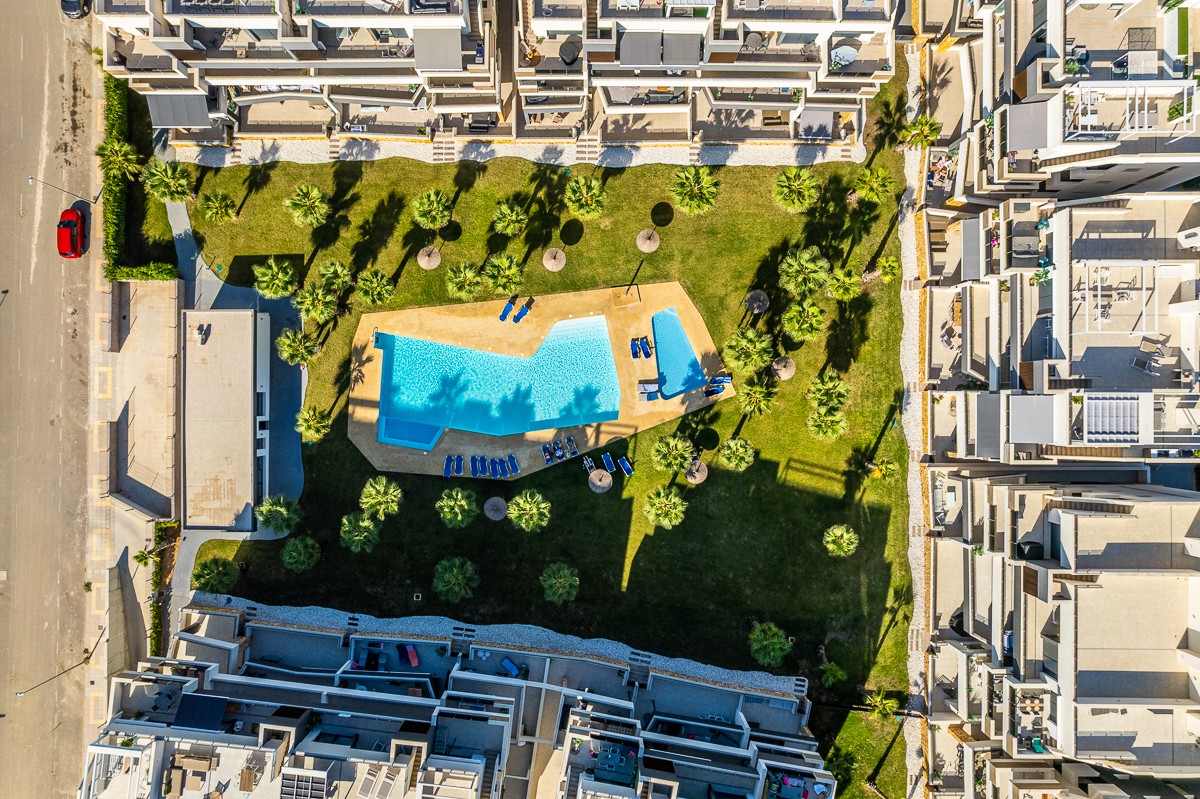 Pool area in penthouse for sale in Orihuela Costa