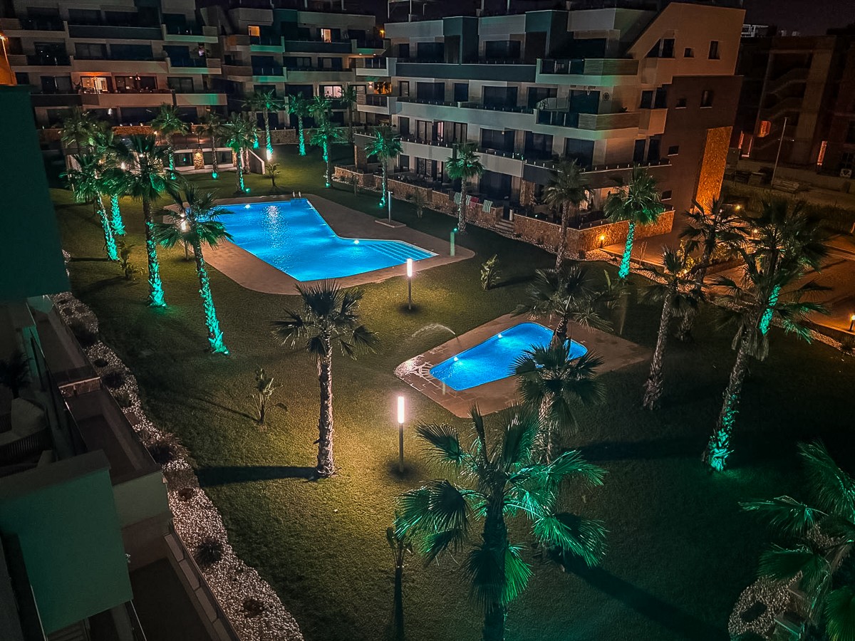 Dining area in penthouse for sale in Orihuela Costa