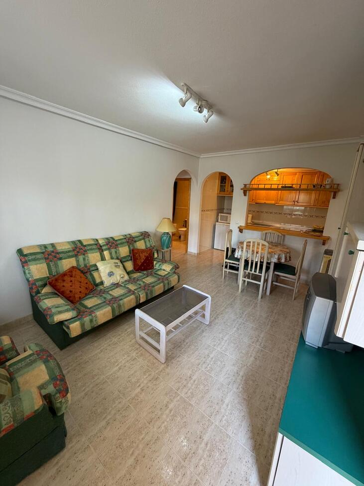 Pool area in bungalow for sale in Gran Alacant