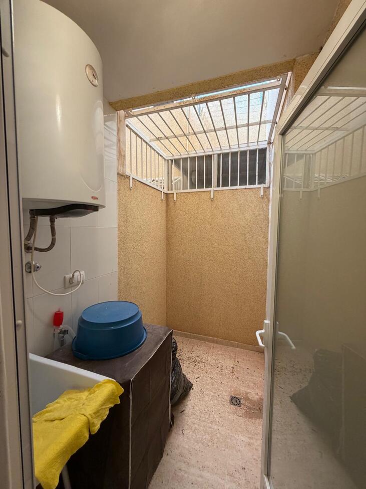 Bedroom in bungalow for sale in Gran Alacant