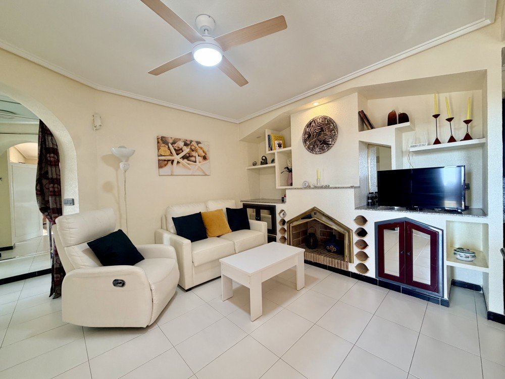 Kitchen in bungalow for sale in Torrevieja