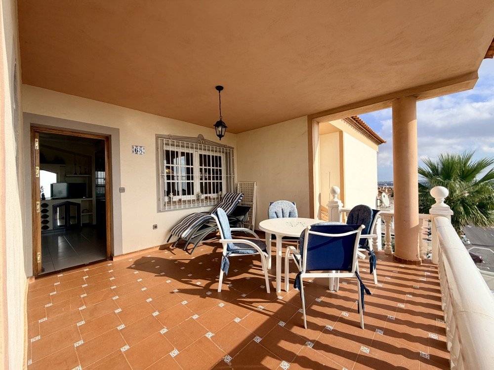 Pool area in bungalow for sale in Torrevieja