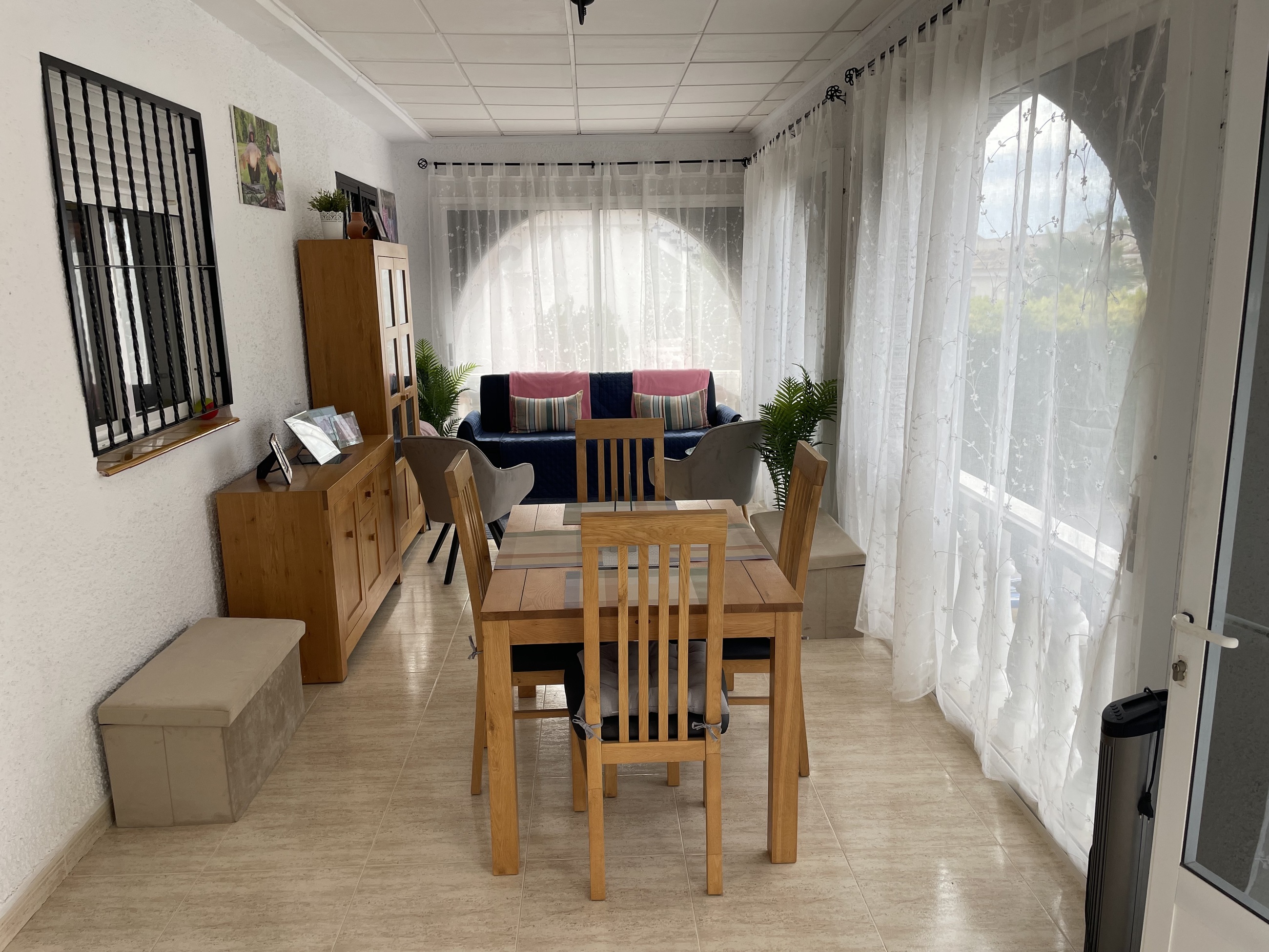 Pool area in villa for sale in Camposol