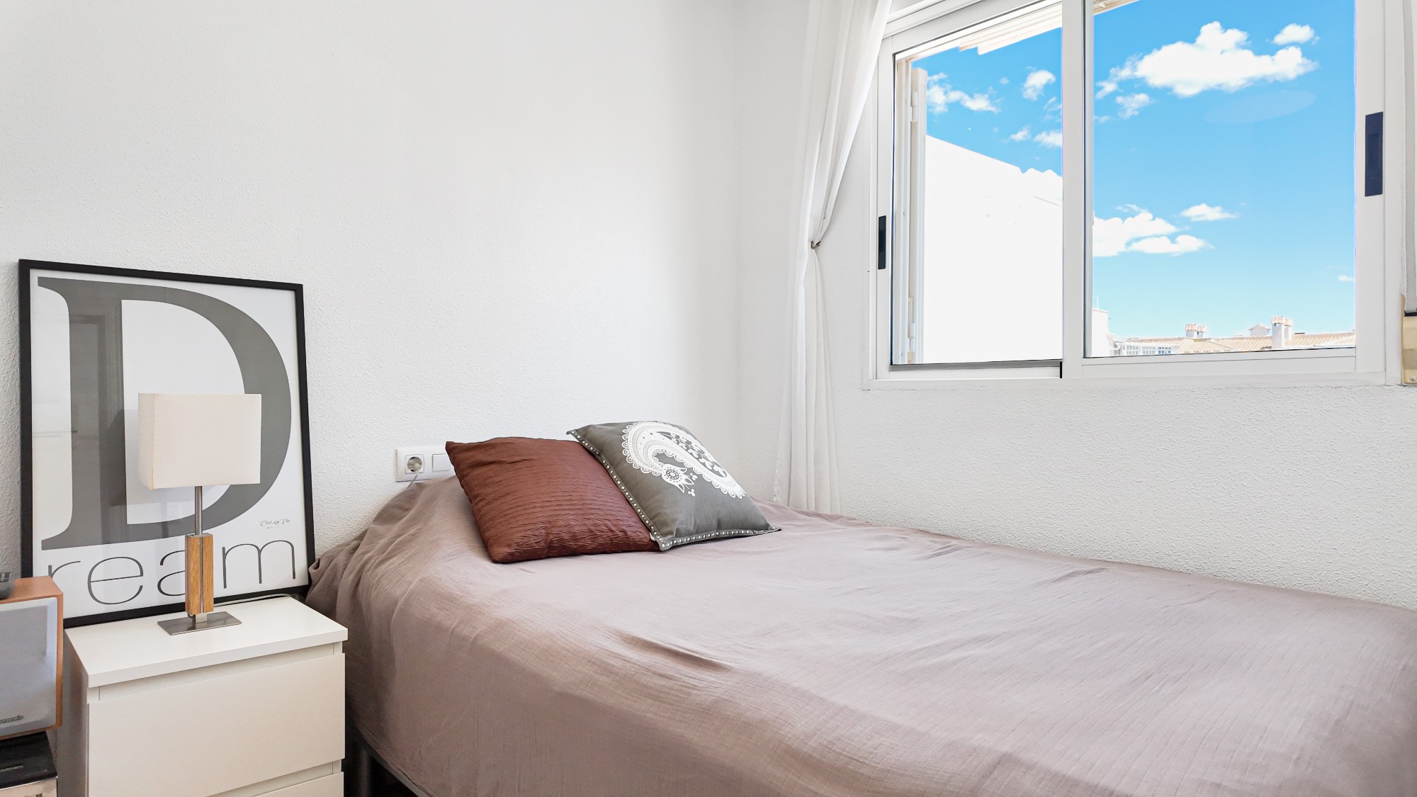 Kitchen in apartment for sale in Torrevieja