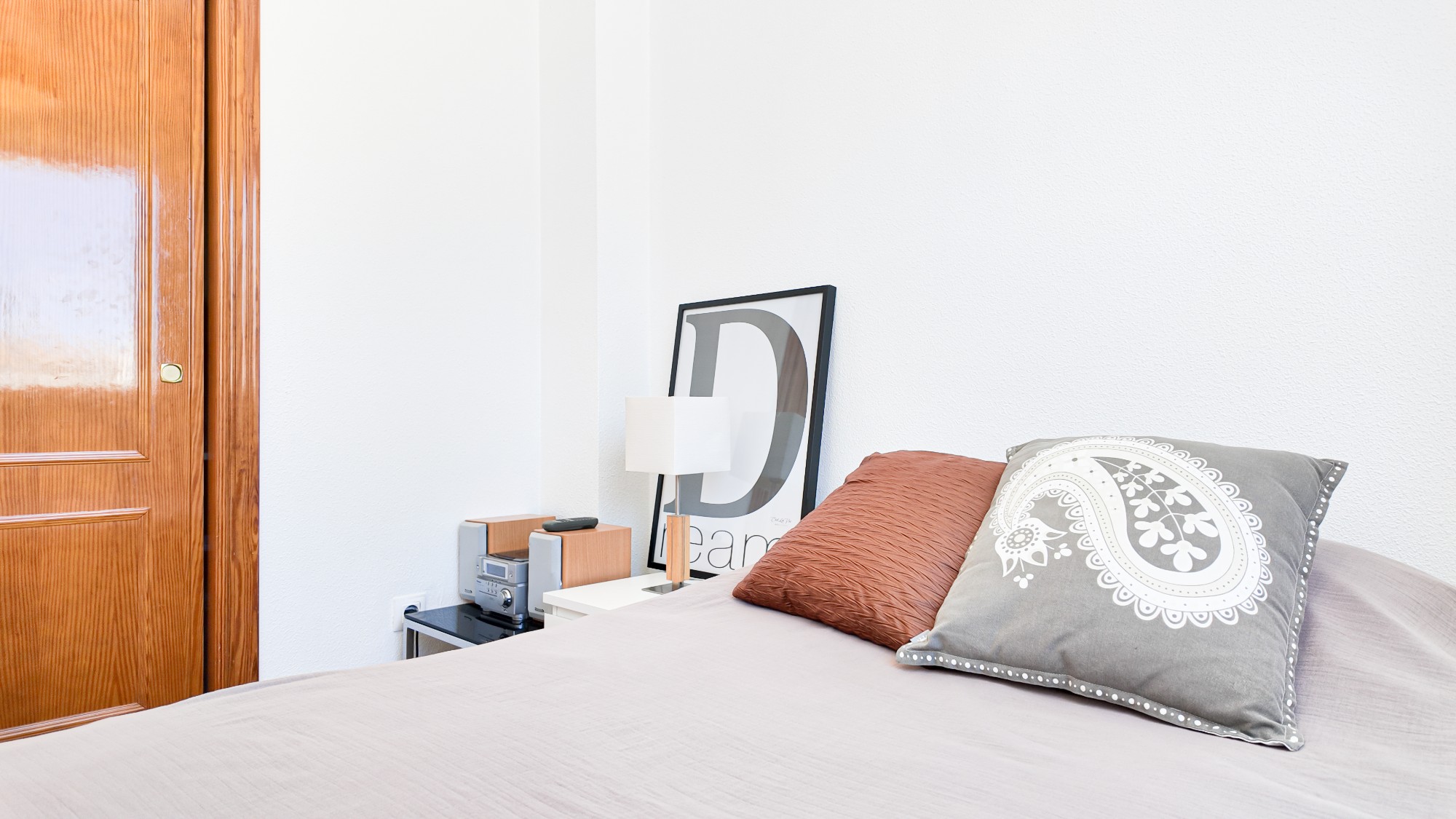 Master bedroom in apartment for sale in Torrevieja
