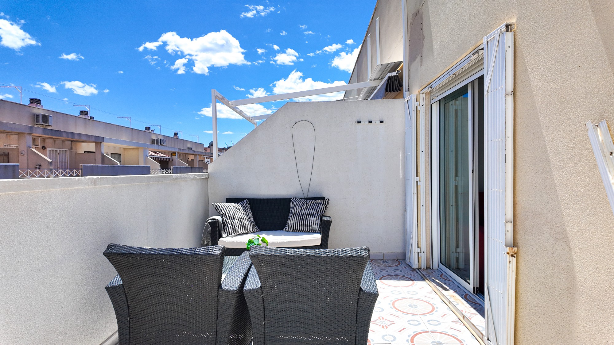 Living room in apartment for sale in Torrevieja
