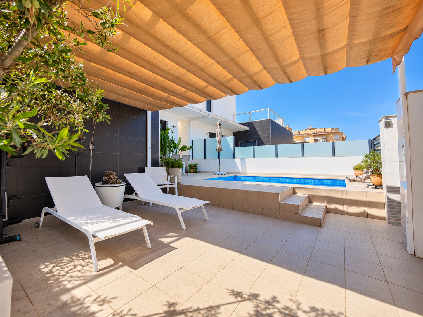 Living room in villa for sale in Formentera del Segura