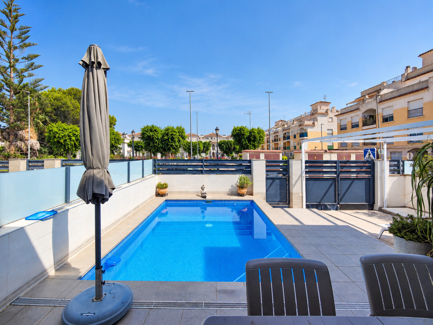 Terrace in villa for sale in Formentera del Segura