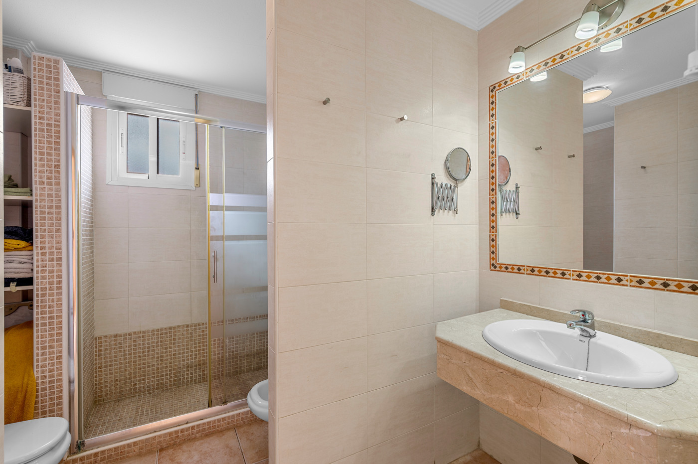 Bathroom in apartment for sale in Torrevieja