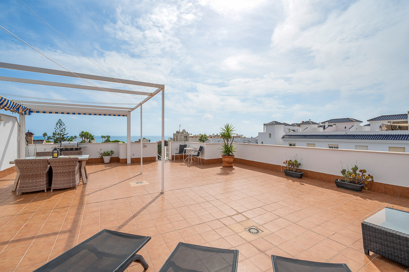 Living room in apartment for sale in Torrevieja