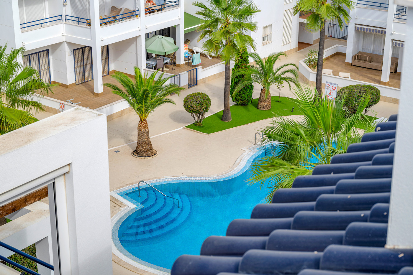 Kitchen in apartment for sale in Torrevieja