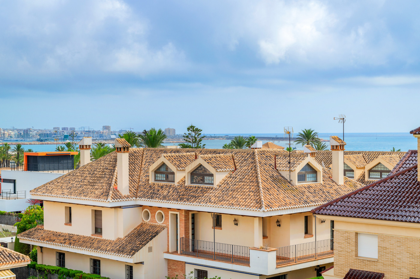 Bathroom in apartment for sale in Torrevieja