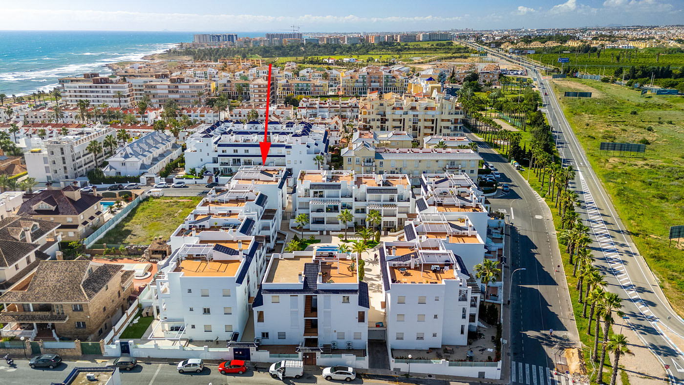 Garden in apartment for sale in Torrevieja