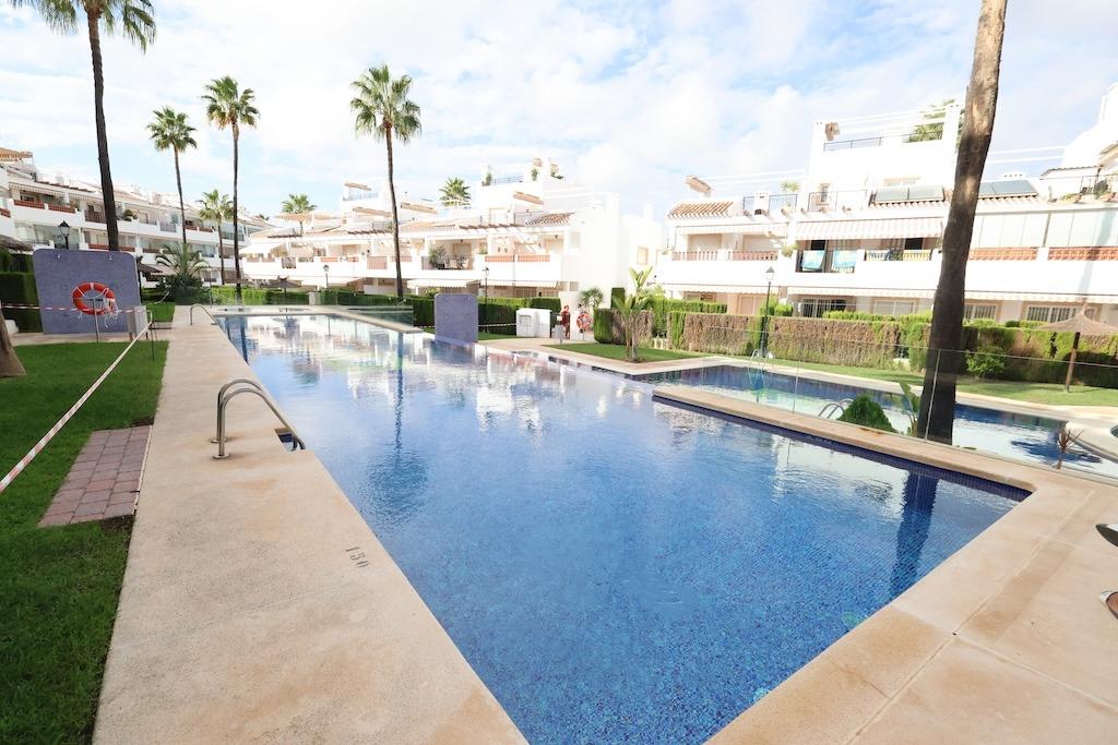 Bathroom in apartment for sale in Orihuela Costa