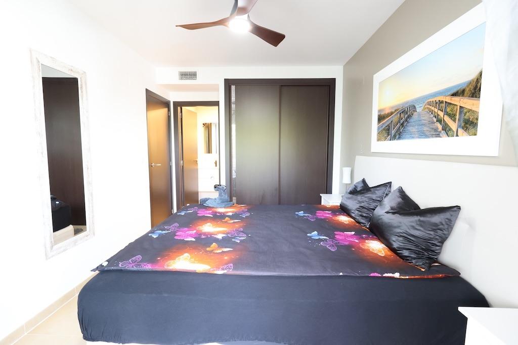 Bedroom in apartment for sale in Orihuela Costa