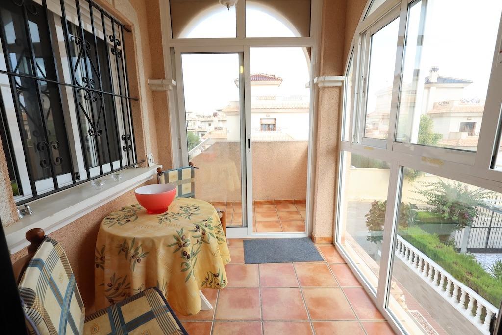 Kitchen in bungalow for sale in Orihuela Costa