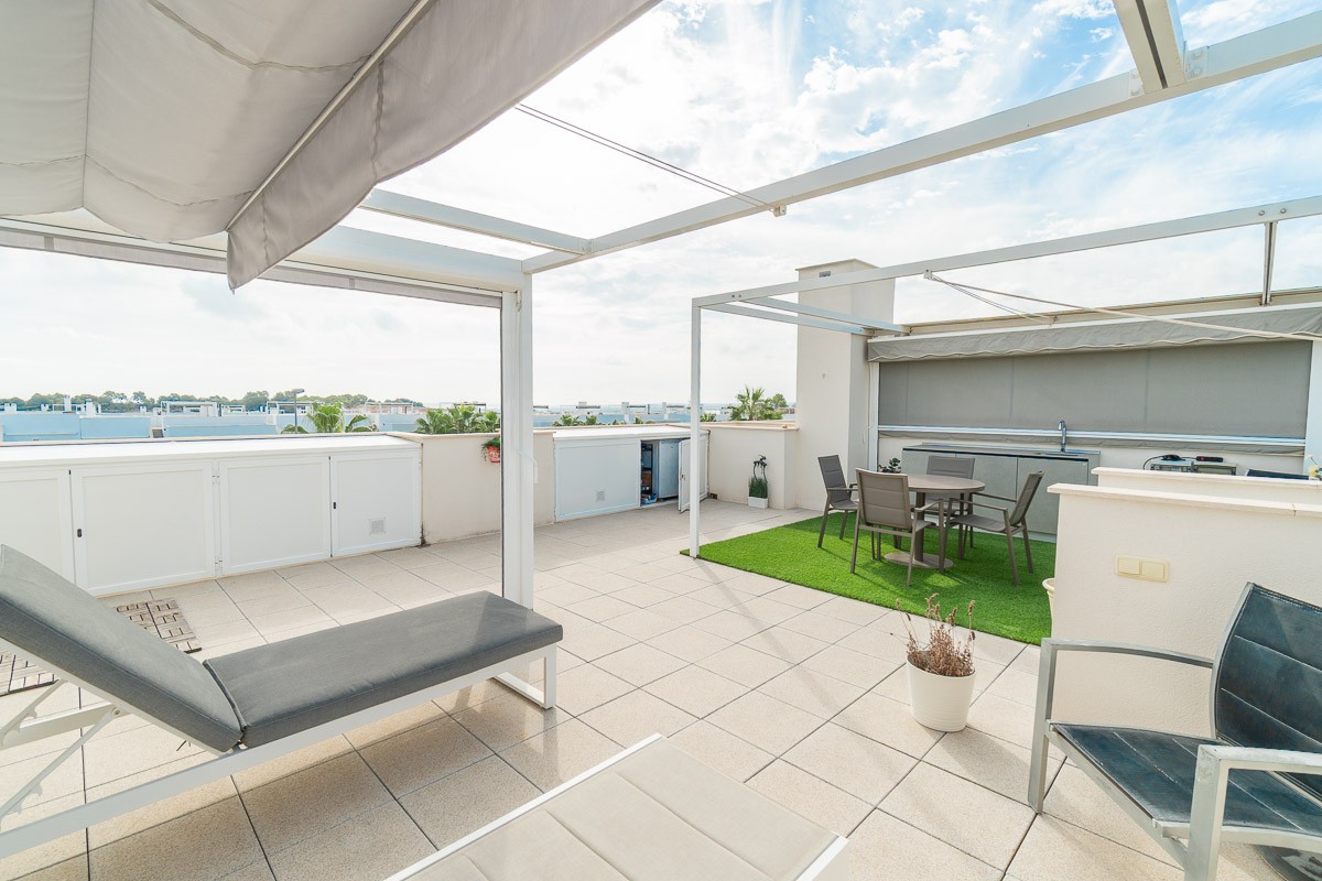 Kitchen in bungalow for sale in Vistabella Golf Entre Naranjos