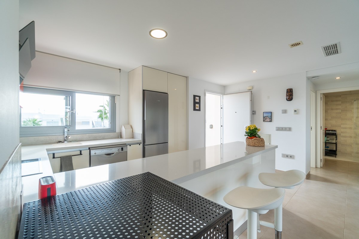 Garden in bungalow for sale in Vistabella Golf Entre Naranjos