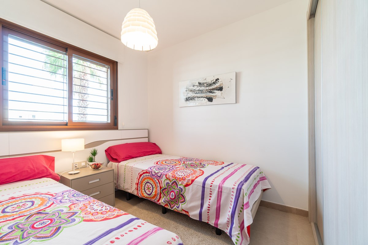 Bedroom in apartment for sale in Orihuela Costa