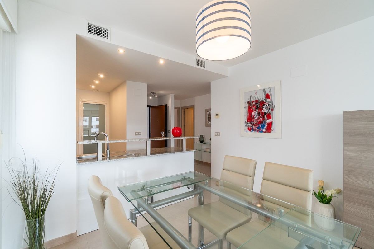 Bedroom in apartment for sale in Orihuela Costa