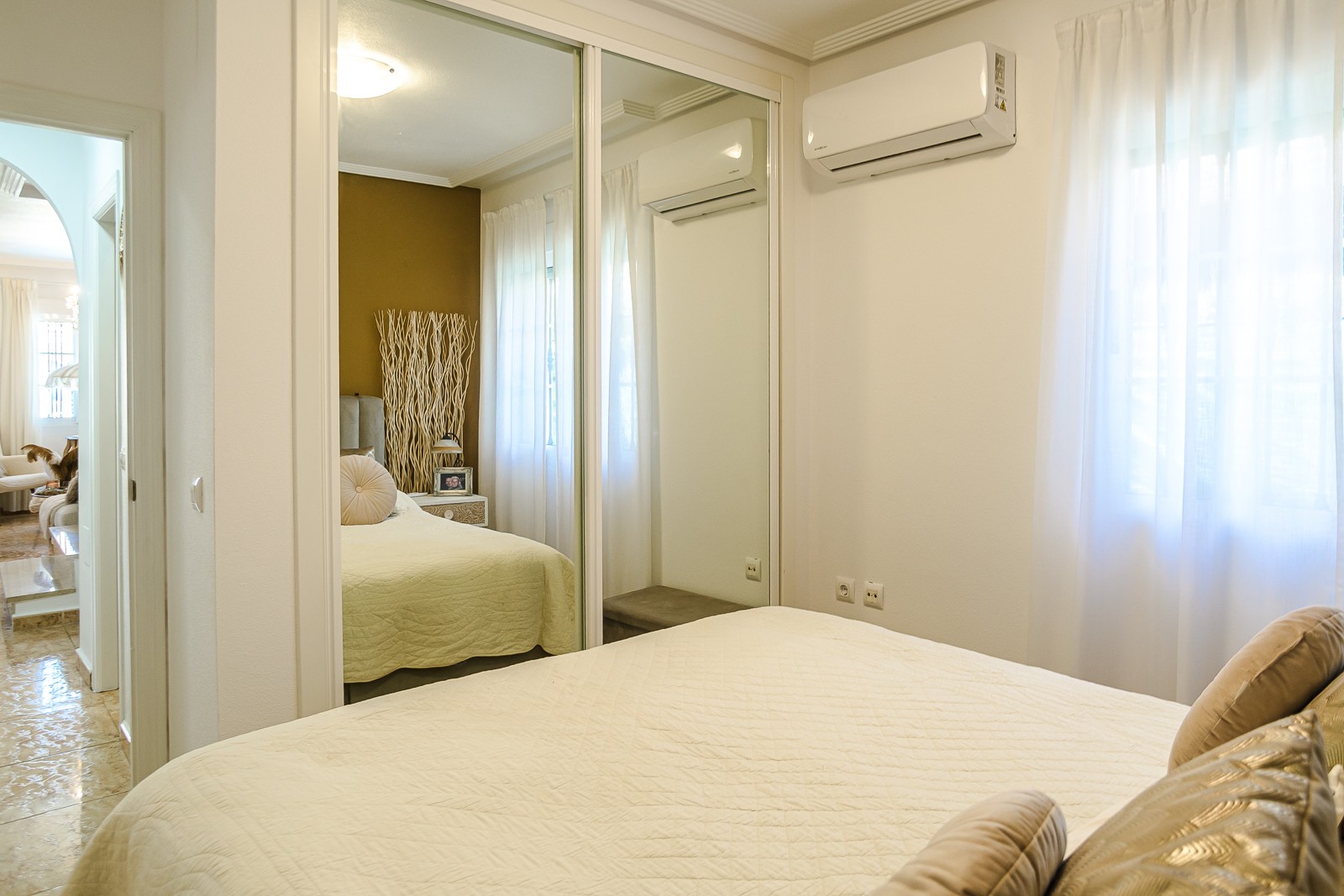 Bathroom in villa for sale in Guardamar del Segura