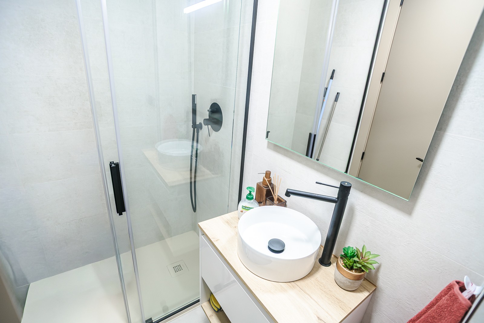 Pool area in apartment for sale in Torrevieja