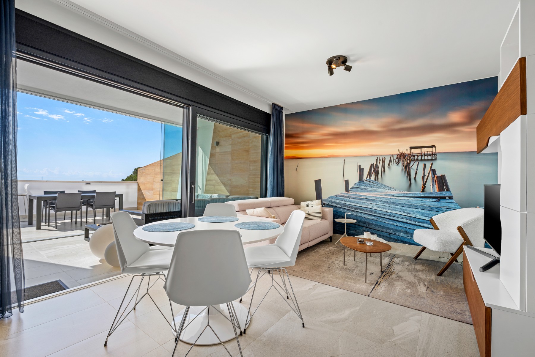 Beautiful ground-floor apartment for sale in Los Dolses
