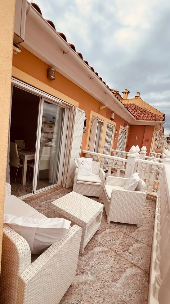 This beautifully renovated first-floor apartment is ideally situated in the sought-after area of Villamartin, offering a fantastic combination of modern comfort, convenience, and Mediterranean living