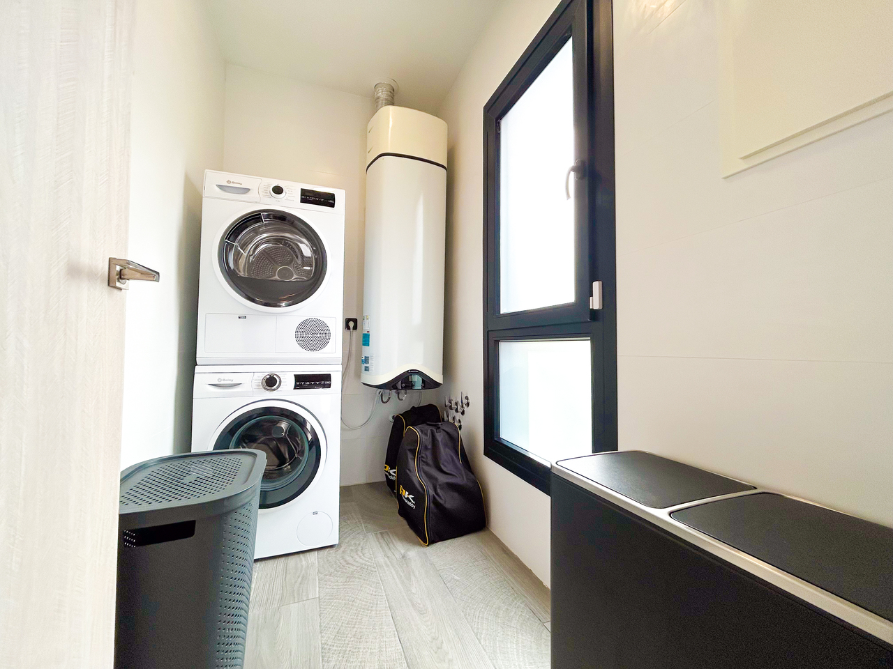 Kitchen in villa for sale in Algorfa