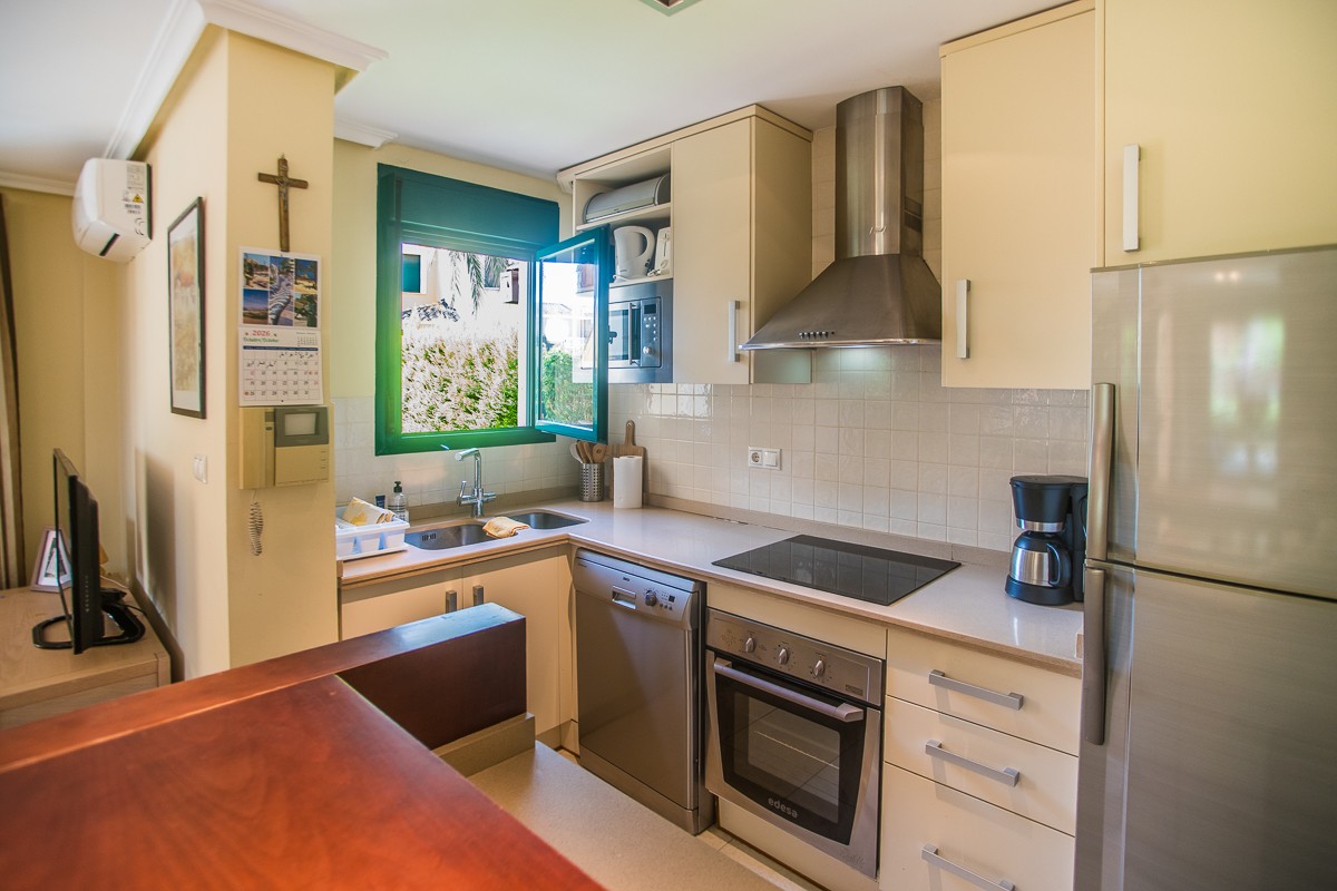 Garden in villa for sale in Torrevieja
