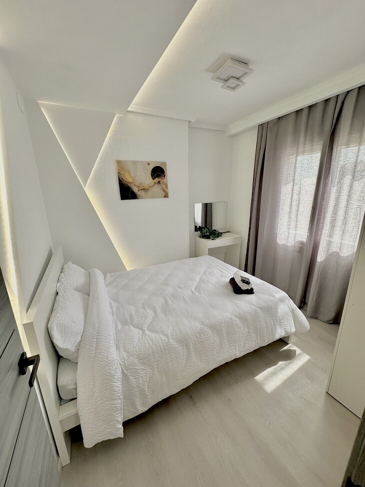 Pool area in apartment for sale in Torrevieja