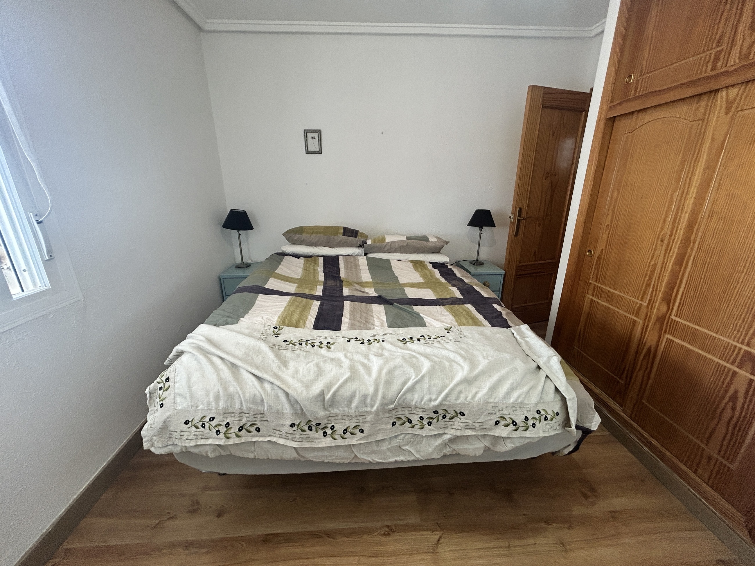 Master bedroom in bungalow for sale in Camposol