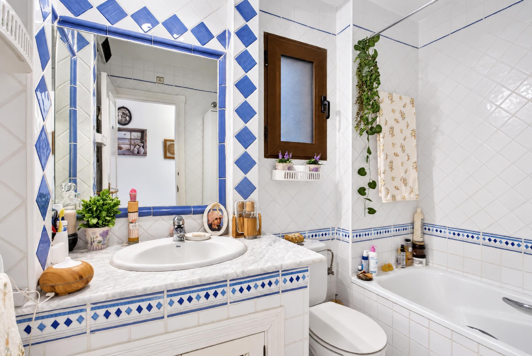 Kitchen in apartment for sale in Orihuela Costa