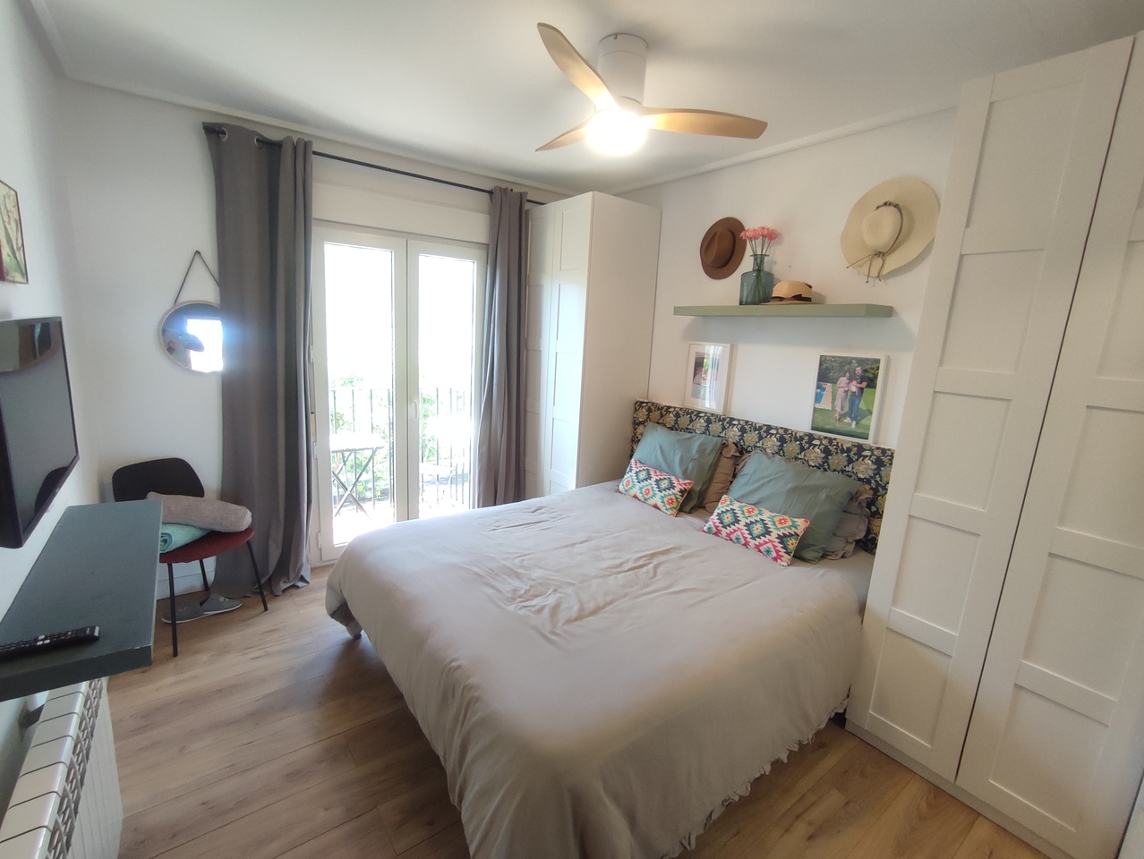 Bedroom in apartment for sale in Hacienda Riquelme Golf Resort